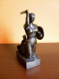 STATUETKA-07